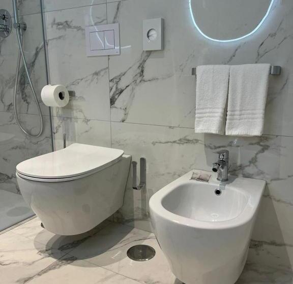 اتاق لوکس با چشم‌انداز شهر, Soul Art