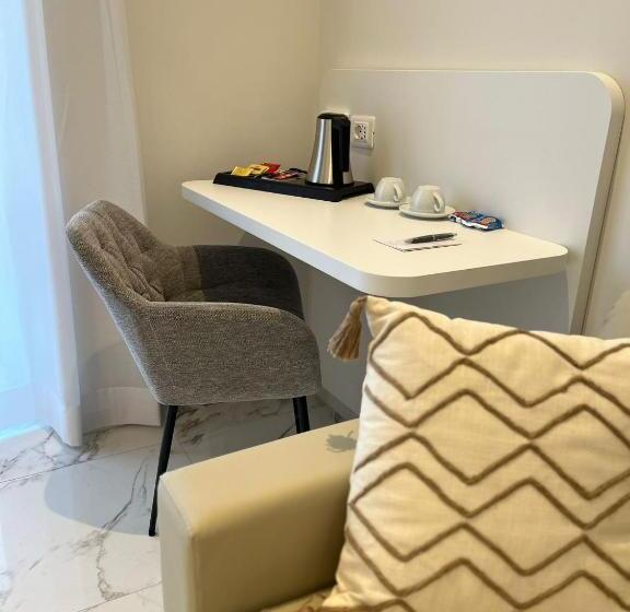 سوئیت با بالکن, Soul Art