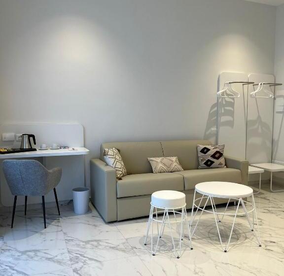 سوئیت با بالکن, Soul Art