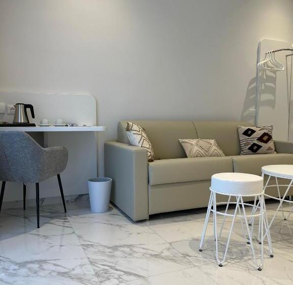 سوئیت با بالکن, Soul Art