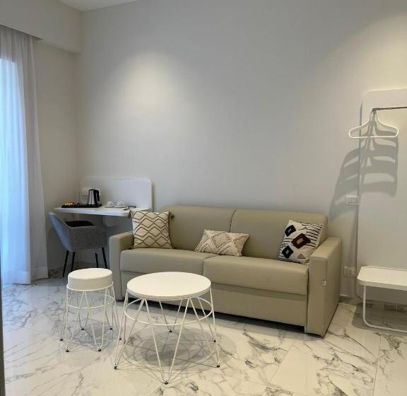 سوئیت با بالکن, Soul Art