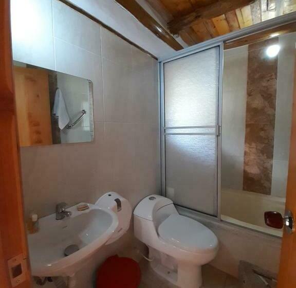 חדר סטנדרט עם מרפסת, Campestre Inaoska Ecospa