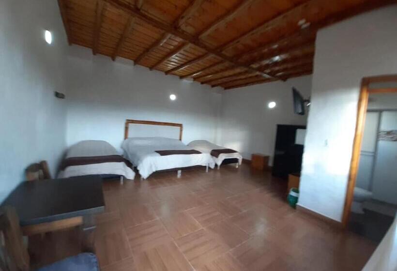 חדר משפחתי נוף להרים, Campestre Inaoska Ecospa