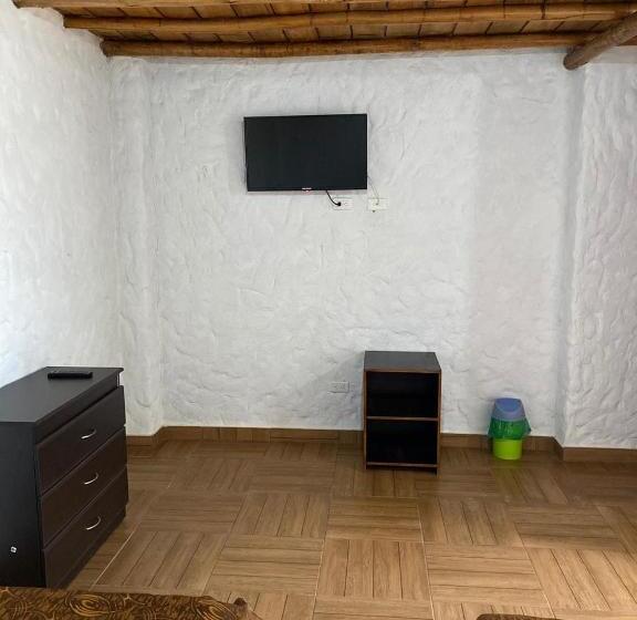 חדר דלוקס לשלושה, Campestre Inaoska Ecospa