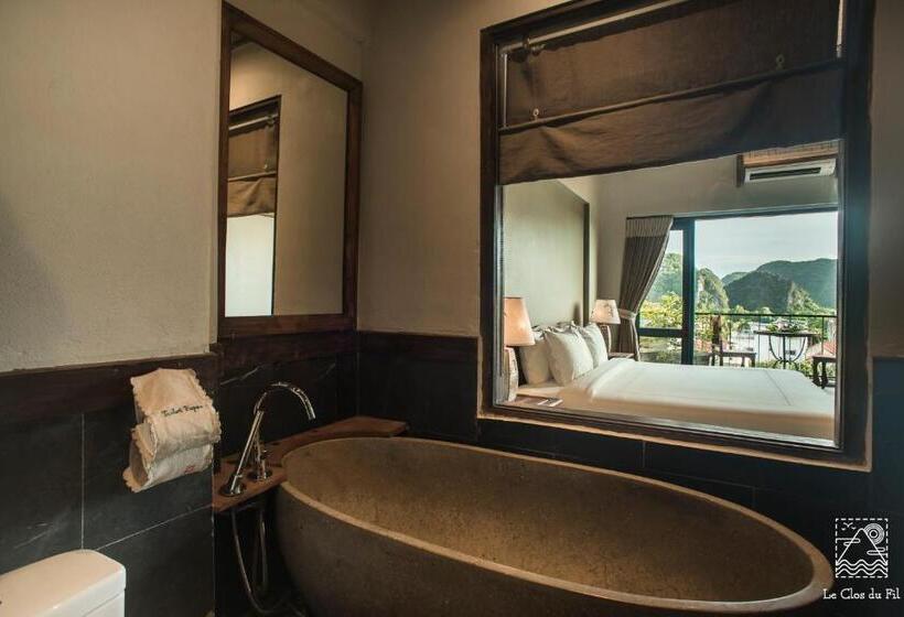 سوئیت با بالکن, Le Clos Du Fil