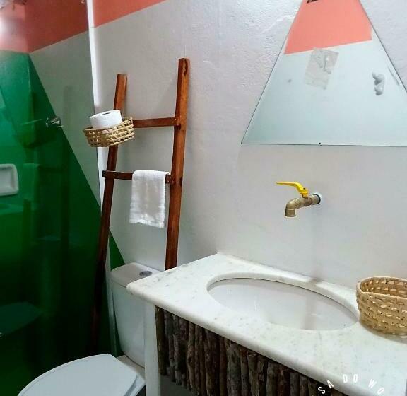 جناح مزوَّد بشرفة, Pousada Casa Do Wolf