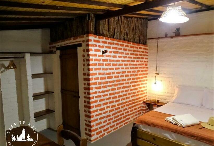 جناح مزوَّد بشرفة, Pousada Casa Do Wolf