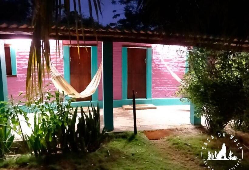 جناح مزوَّد بشرفة, Pousada Casa Do Wolf