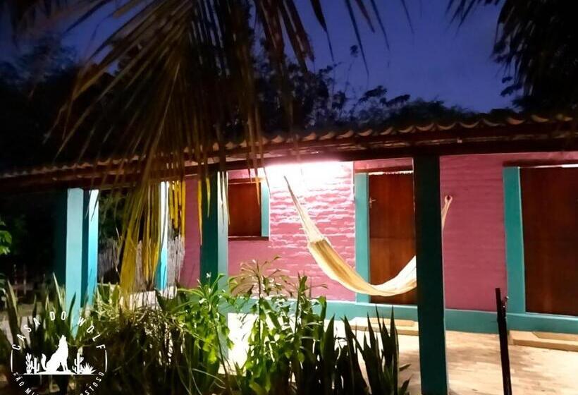 جناح مزوَّد بشرفة, Pousada Casa Do Wolf