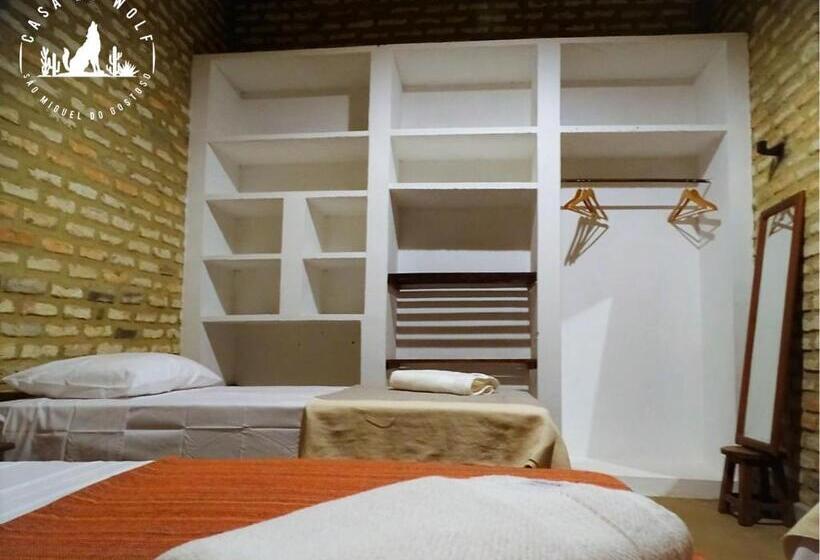 جناح عائلي, Pousada Casa Do Wolf