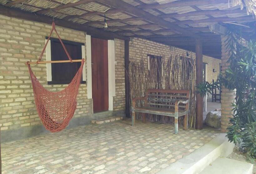 جناح عائلي, Pousada Casa Do Wolf