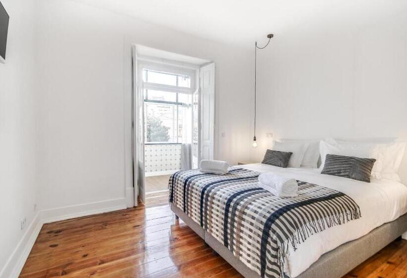 Quarto Superior Vista Piscina, Saldanha Pool & Garden