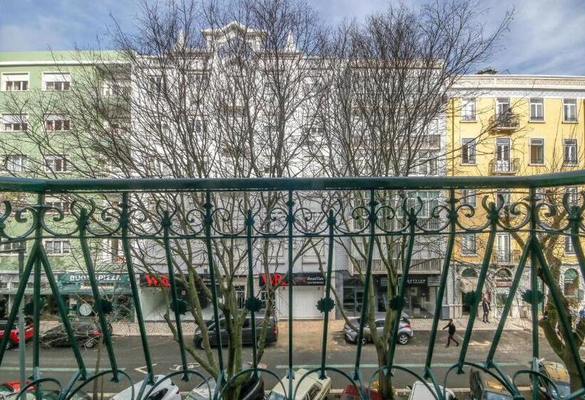 Quarto Superior com Balcão, Saldanha Pool & Garden