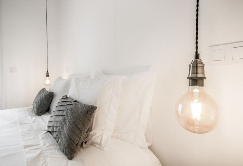 Quarto Superior Vista Piscina, Saldanha Pool & Garden