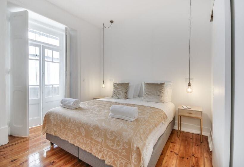 Quarto Superior Vista Piscina, Saldanha Pool & Garden