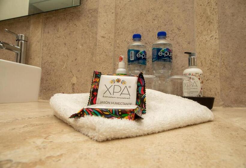 וילה עם חדר שינה אחד ובריכת שחיה, Xaha Villas Suites & Golf Resort