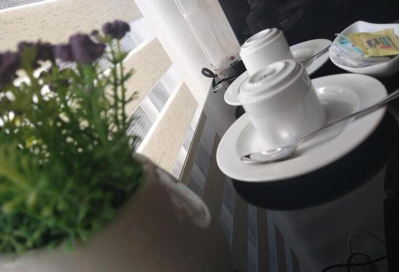 וילה עם חדר שינה אחד ובריכת שחיה, Xaha Villas Suites & Golf Resort