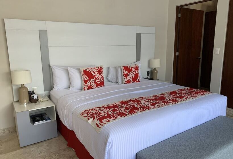 סוויטה נוף לבריכה, Xaha Villas Suites & Golf Resort