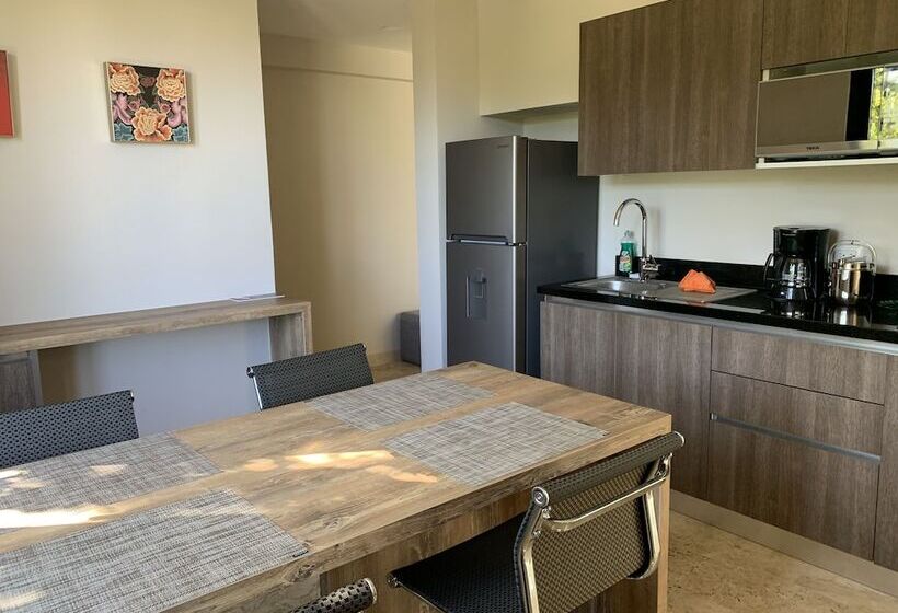 סוויטה נשיאותית, Xaha Villas Suites & Golf Resort