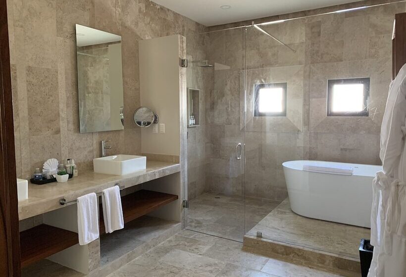 סוויטה נוף לבריכה, Xaha Villas Suites & Golf Resort