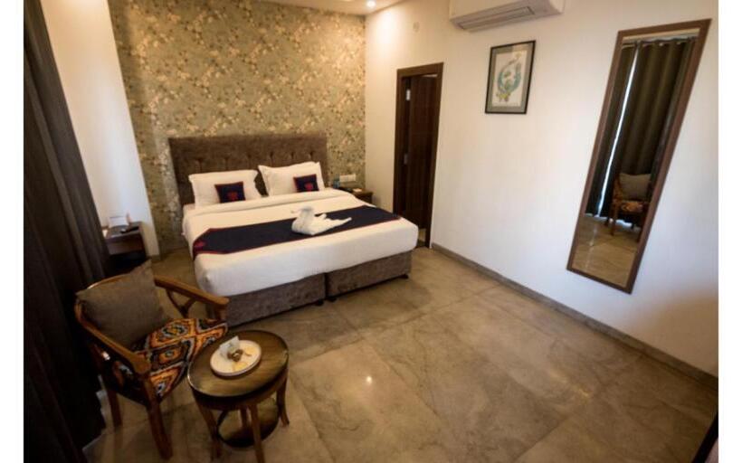 标准间带阳台, Holywater By Ganga Kinare