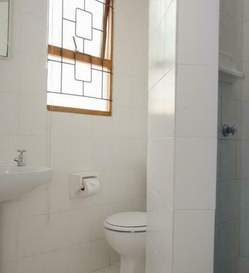 חדר סטנדרט לארבעה, Fernando S The Grange