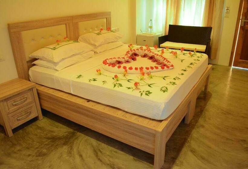 اتاق لوکس, Holiday Cottage Thoddoo, Maldives