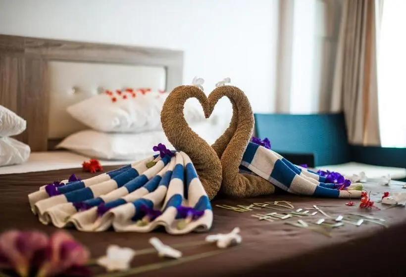 اتاق لوکس, Holiday Cottage Thoddoo, Maldives