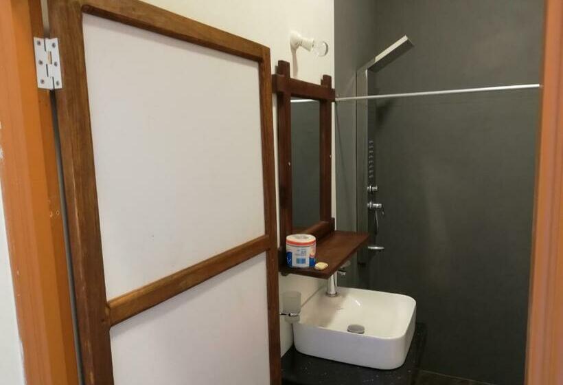 בקתת חדר, Solace Resort Ella