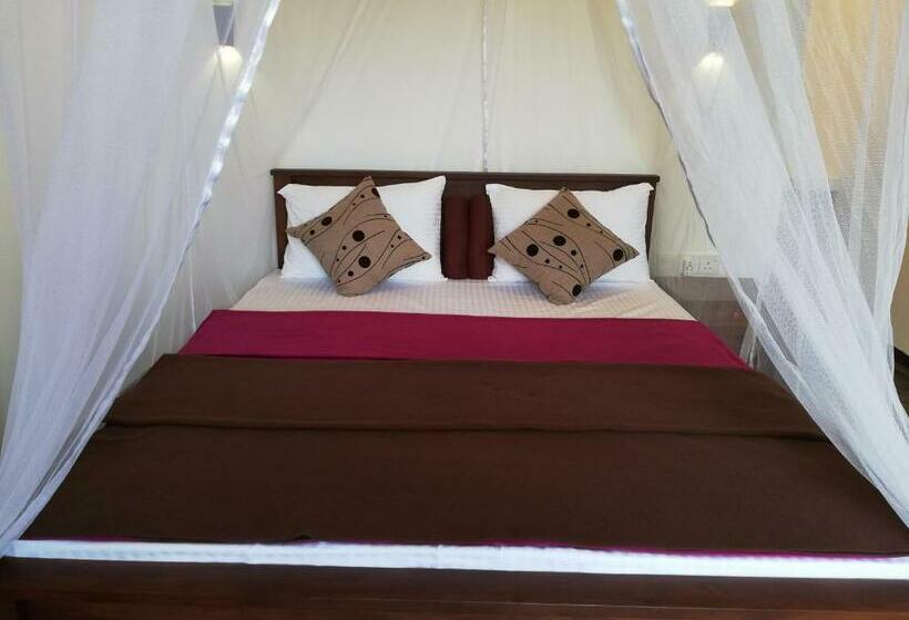 Шале 1 Спальня, Solace Resort Ella