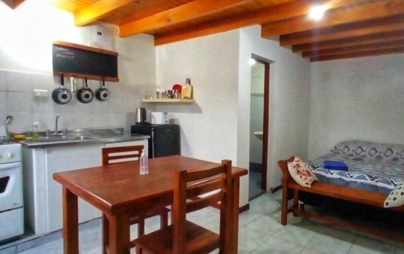 ガーデンビューのスタンダードワンルーム, The Blue Glacier