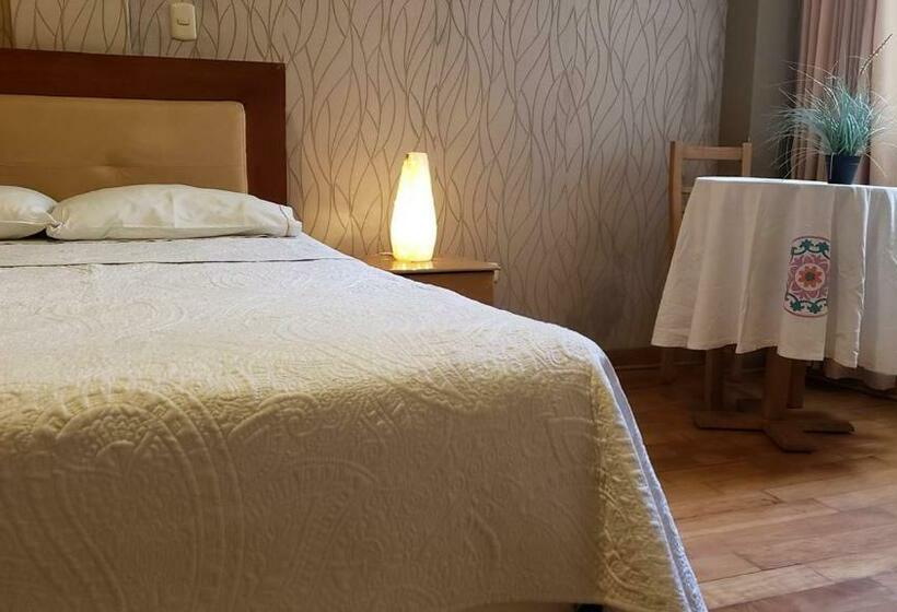 غرفة قياسية فردية, Chimor