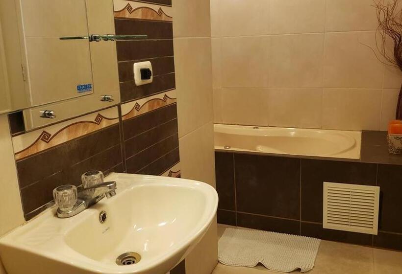 جناح جونيور, Chimor