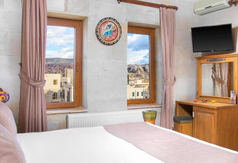 이코노미 룸, Katapa Stone House