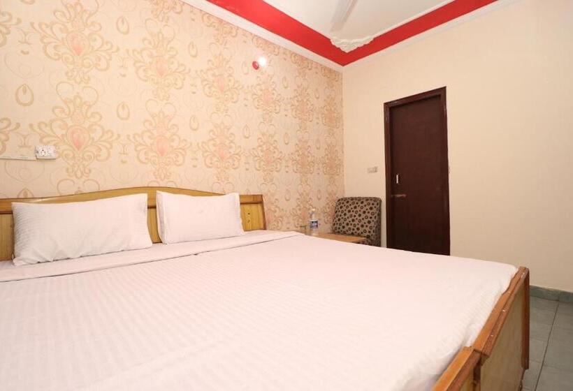 اتاق کلاسیک سه تخته, Spot On 39841  Indian Residency
