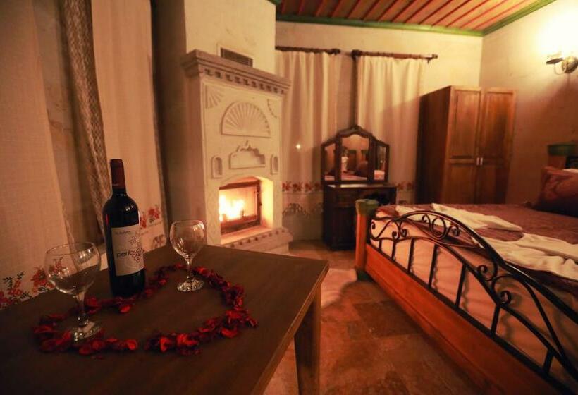 수피리어 트리플 룸, Katapa Stone House