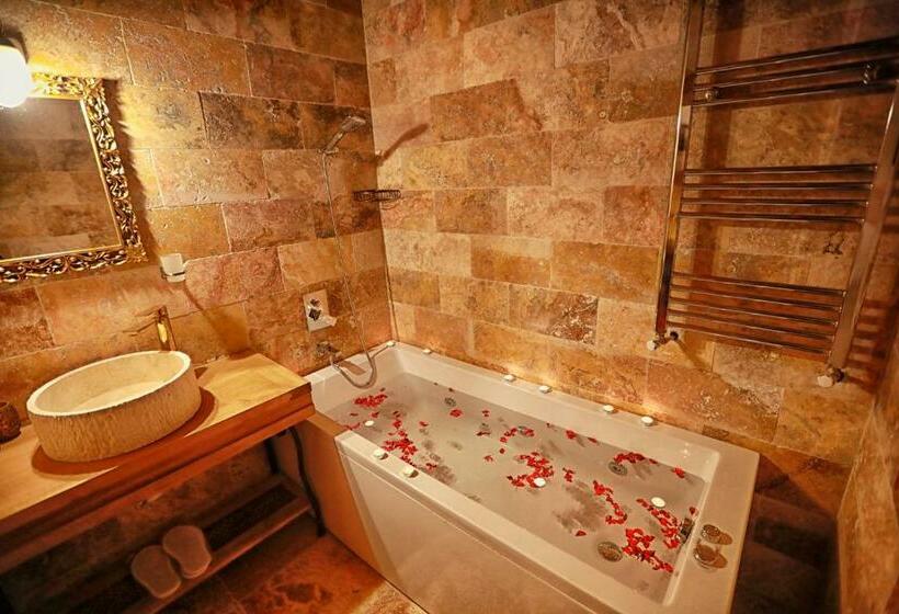 수피리어 트리플 룸, Katapa Stone House