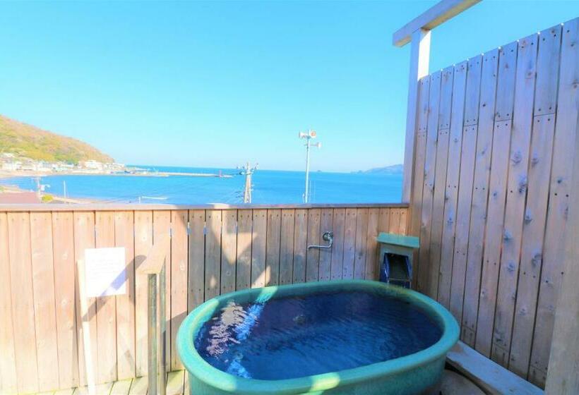 חדר משפחתי נוף לגינה, 旅乃家 宇佐美温泉 海ホテル 本館ーアネックス館