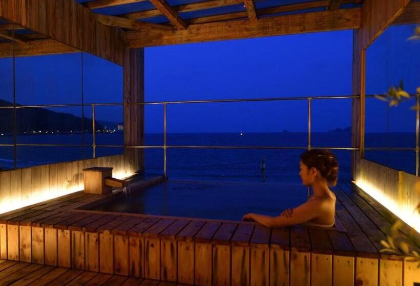 חדר סטנדרט עם נוף, 旅乃家 宇佐美温泉 海ホテル 本館ーアネックス館