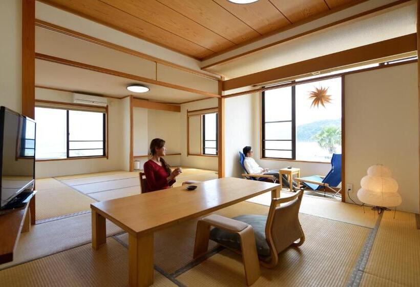 חדר משפחתי נוף לים, 旅乃家 宇佐美温泉 海ホテル 本館ーアネックス館
