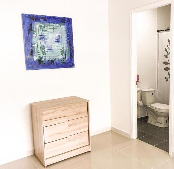 חדר קלאסי לארבעה, Tropical Breeze Aeropuerto