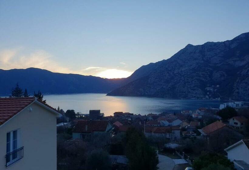 آپارتمان 1 خوابه با چشمانداز دریا, Apartment Mint&rose