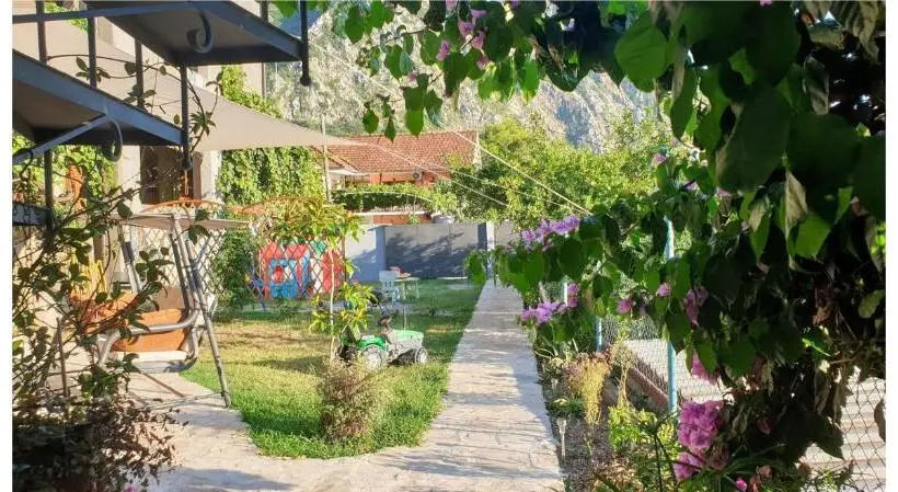 آپارتمان 1 خوابه با تراس, Apartment Mint&rose