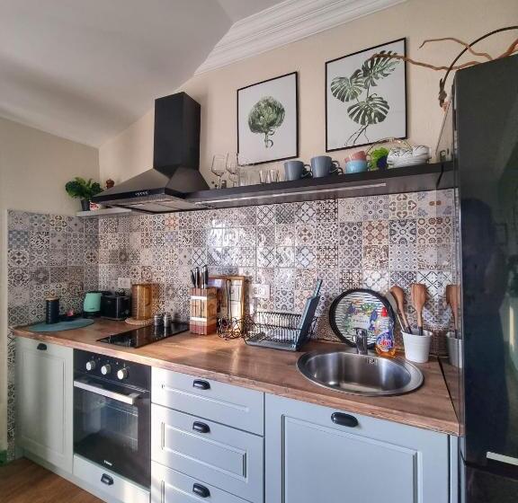 آپارتمان 1 خوابه با تراس, Apartment Mint&rose