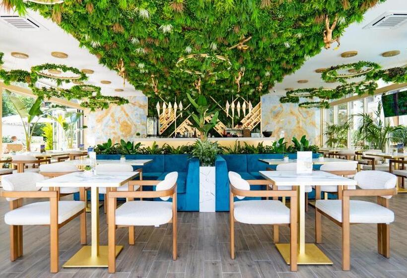 Номер Deluxe, Harmony Suites Grand Resort