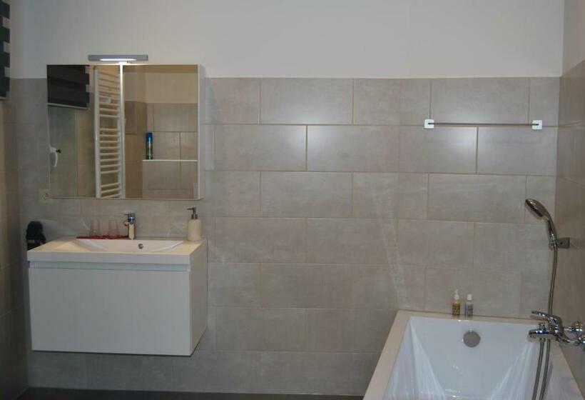 스탠다드 룸, Au Sommet De La Cascade