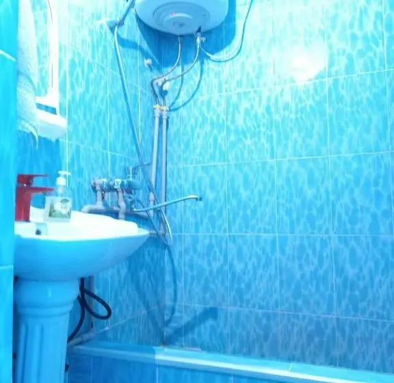 اتاق استاندارد سه نفره, Dasha Guest House