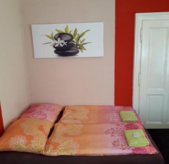 Апартаменты 1 Спальня, Penzion Romance