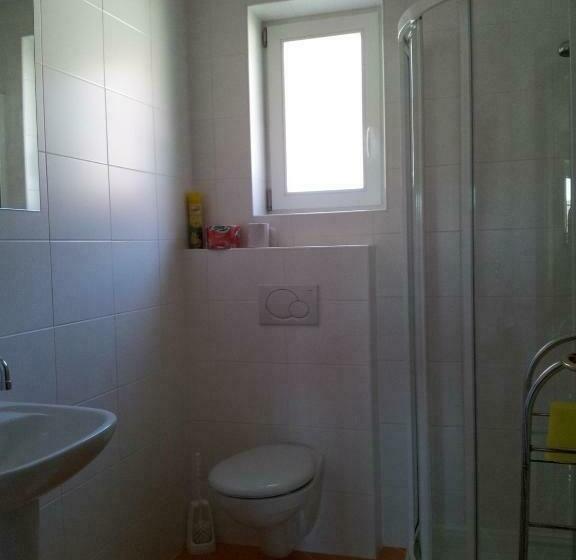 スタンダードトリプルルーム, Pension Siesta