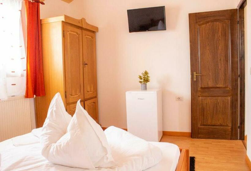 جناح غرفتين نوم, Pensiunea Mariana